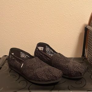 Toms Moroccan Flats